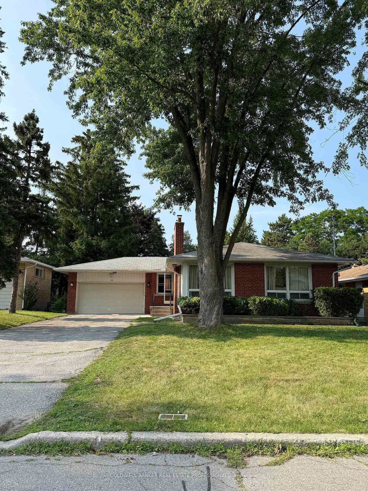 Property Photo:  232 Newton Drive Basement B  ON M2M 2P3 