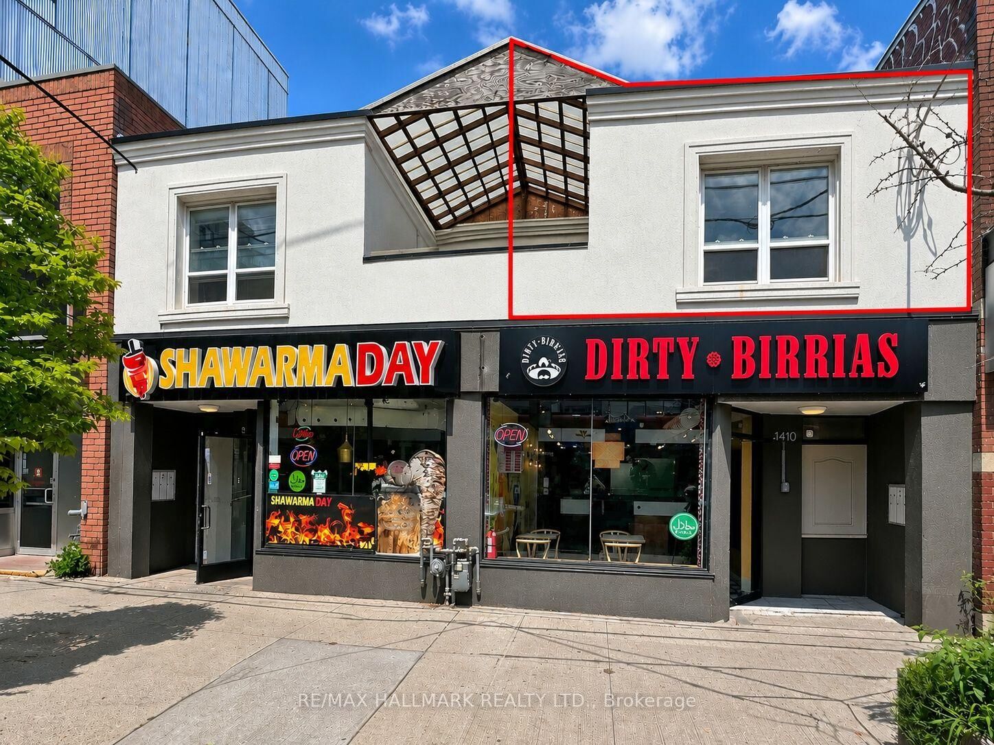 Property Photo:  1610 Queen Street E 1  ON M4L 1G2 