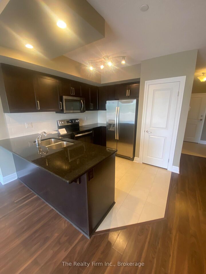 Property Photo:  515 Finkle Street 216  ON N4V 0B5 