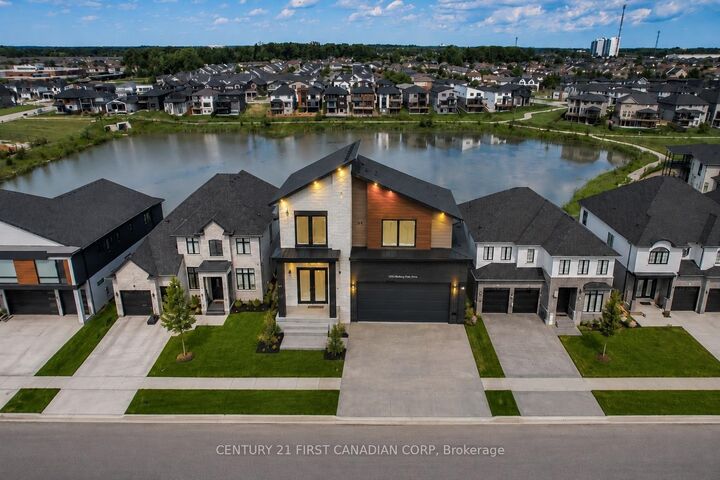 1535 Medway Park Drive — photo 1