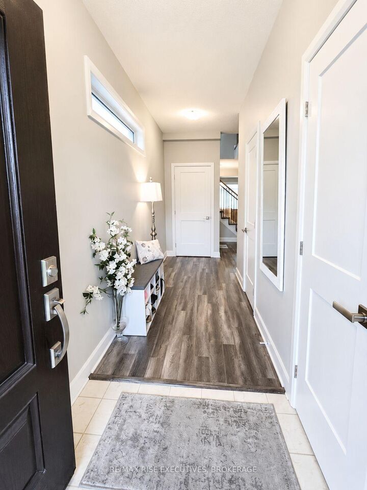 Property Photo:  1236 Max Crescent  ON K7P 0P3 