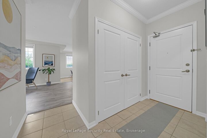 Property Photo: 52 Harvey Johnston Way 101 ON L1M 0J7