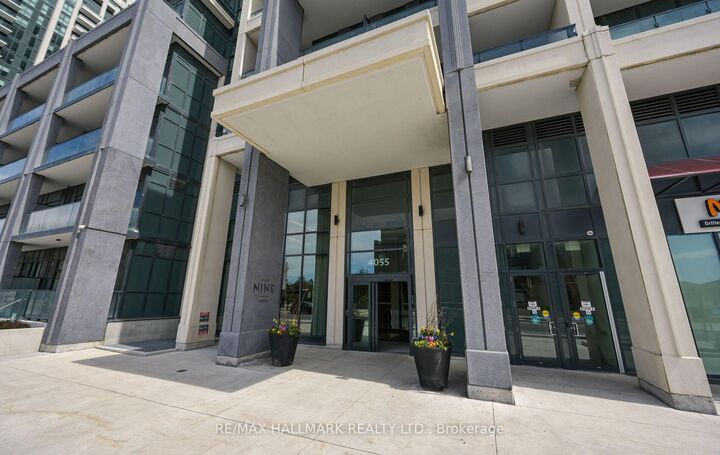 Property Photo:  4055 Parkside Village Drive 425  ON L5B 0K8 