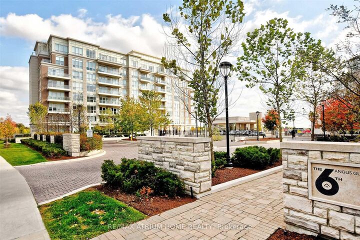 Property Photo: 15 Stollery Pond Crescent 711 ON L6C 0Y4