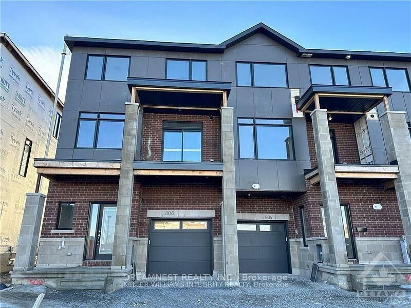 Property Photo:  806 Anciano Crescent  ON K2S 0J7 