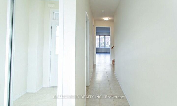 Property Photo:  8005 Odell Crescent  ON L2H 3R7 