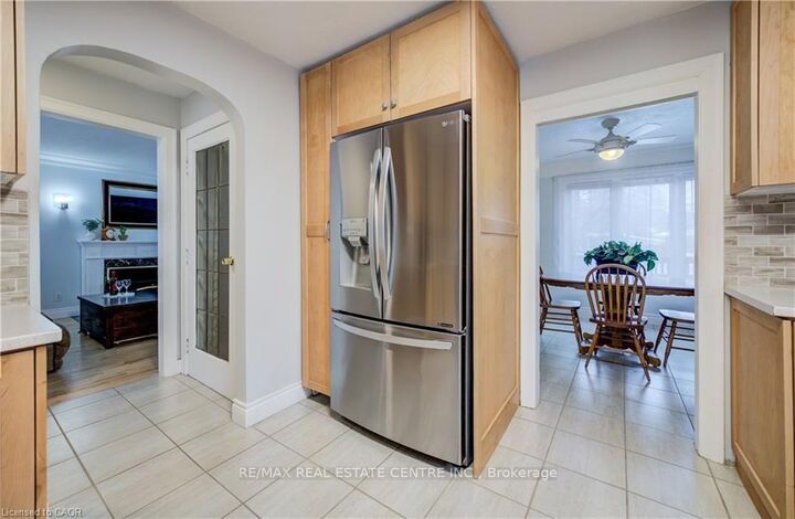 Property Photo: 76 Brentwood Avenue ON N2H 2C8