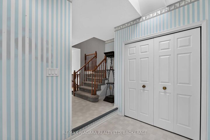 7725 Swan Street — photo 1