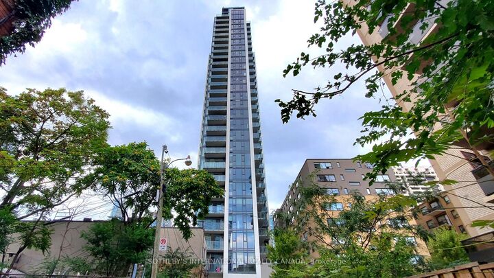 Property Photo:  81 Wellesley Street E 305-Den  ON M4Y 0C5 