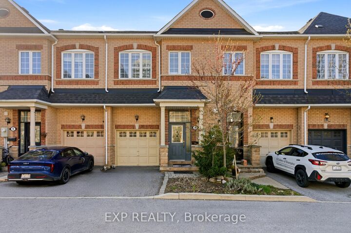 Property Photo: 6 Purple Finch Court ON L6X 5A3