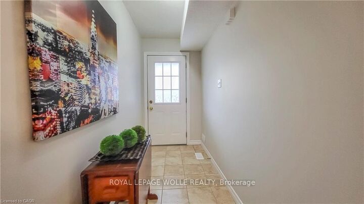 Property Photo:  128 Udvari Crescent A  ON N2N 3P6 