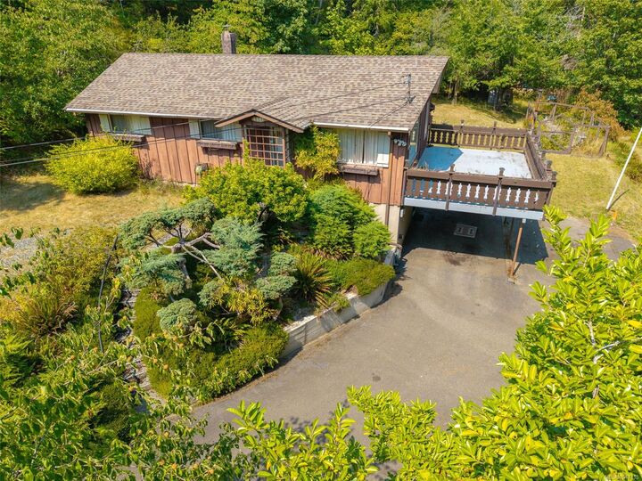Property Photo: 4581 Wellington Ave BC V9Y 7L4