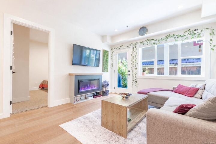 Property Photo:  937 Colville Rd #4  BC V9A 4P4 