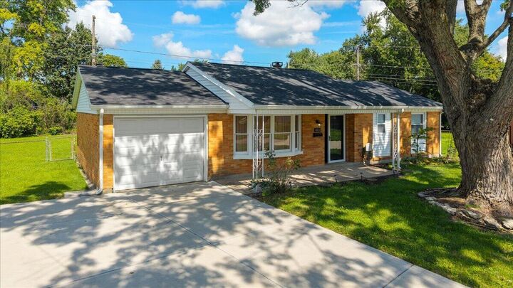 Property Photo:  403 Swank Court  OH 45322 
