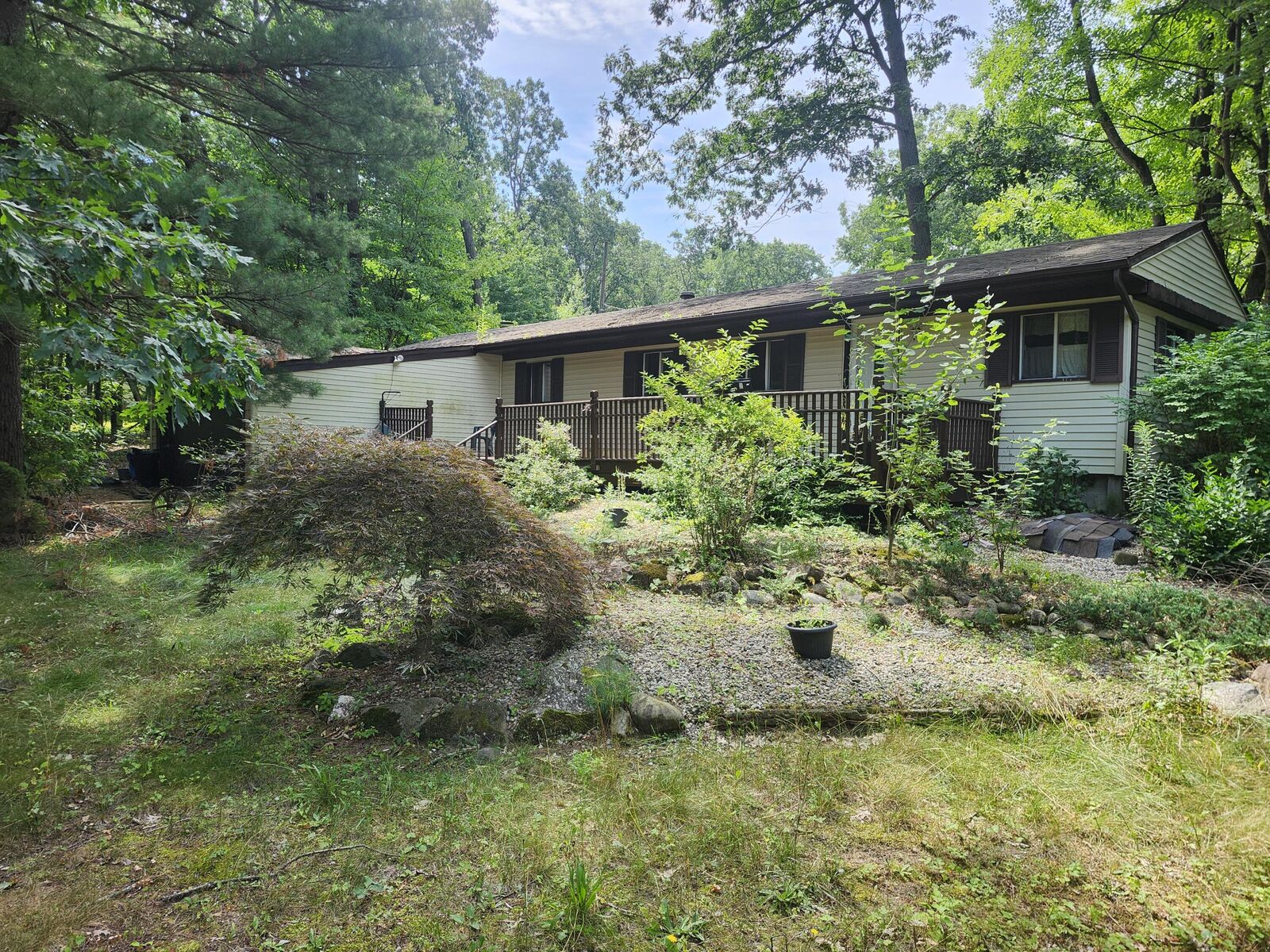 Property Photo: 142 Ridgeview Drive MI 48651