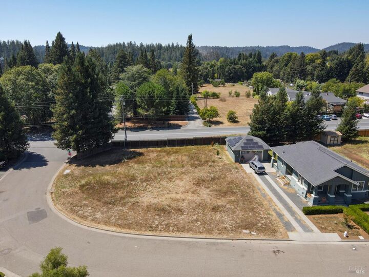Property Photo:  8021 Speer Ranch Road  CA 95436 