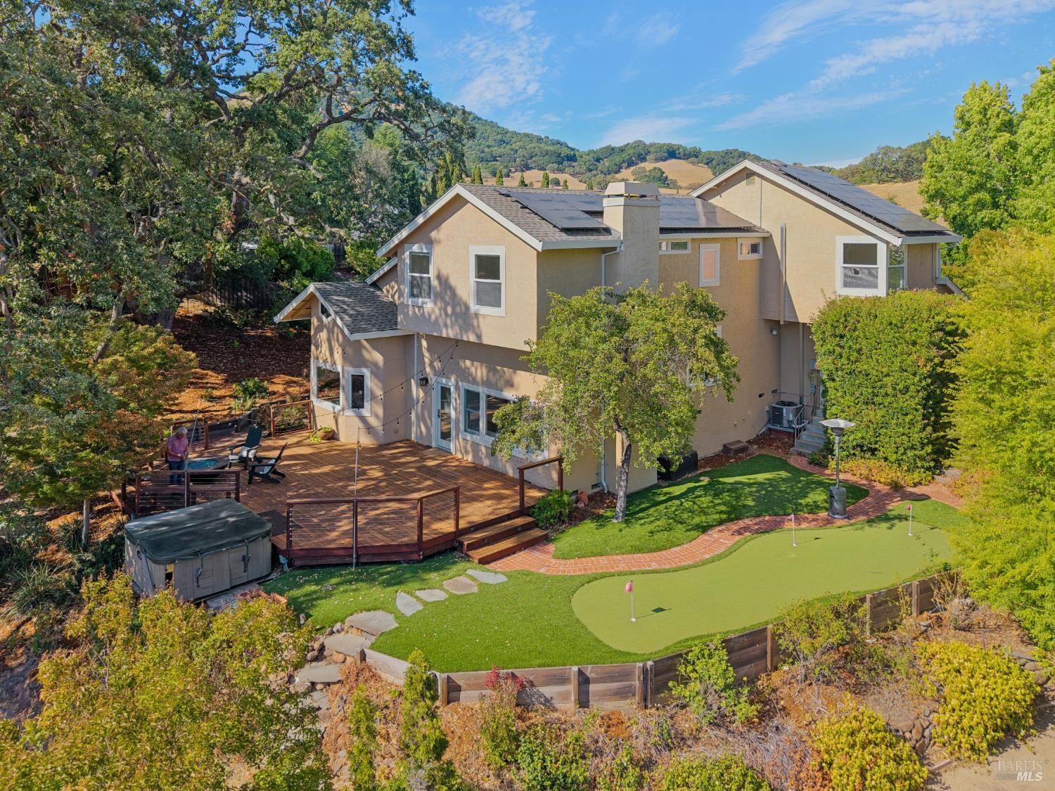 Property Photo:  52 Woodleaf Court  CA 94945 