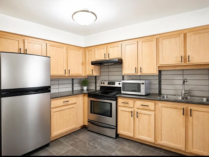 Property Photo:  2973 Burlington Drive 303  BC V3B 6X1 