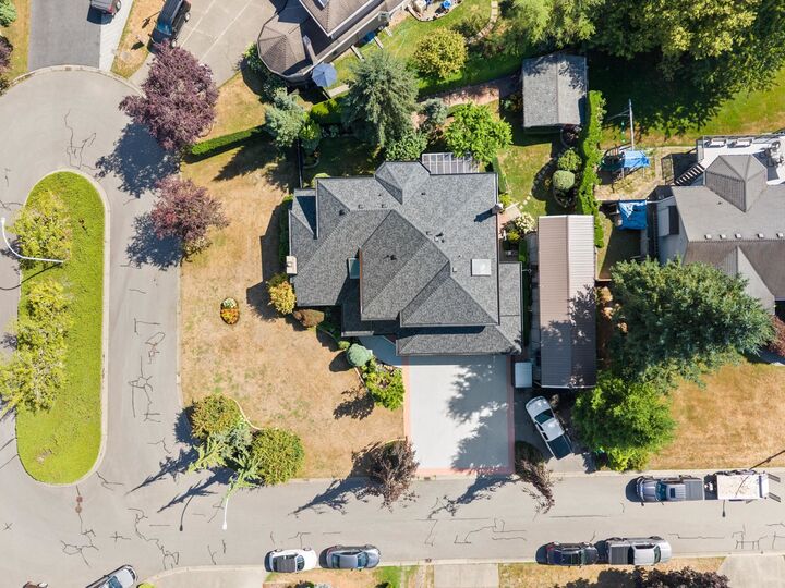 Property Photo: 14972 81A Avenue BC V3S 7H4