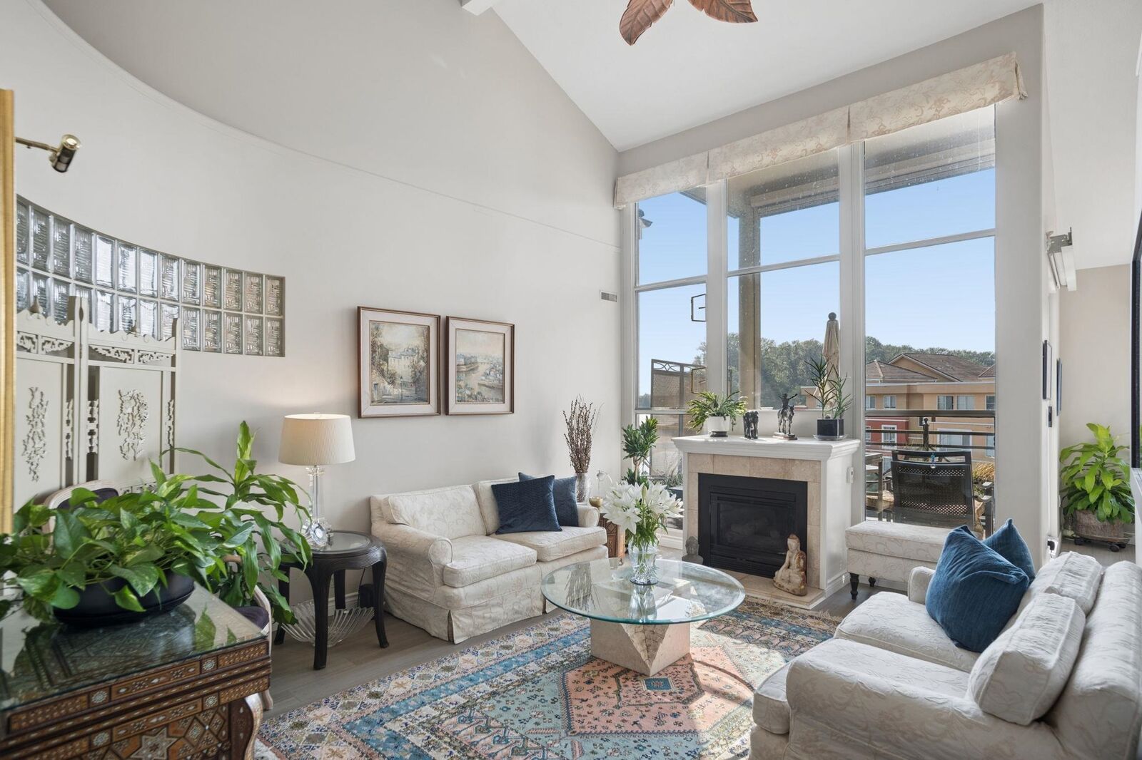 Property Photo:  2 Renaissance Square 401  BC V3M 6K3 