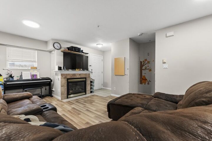 Property Photo: 5625 Senlac Street 203 BC V5R 6G8