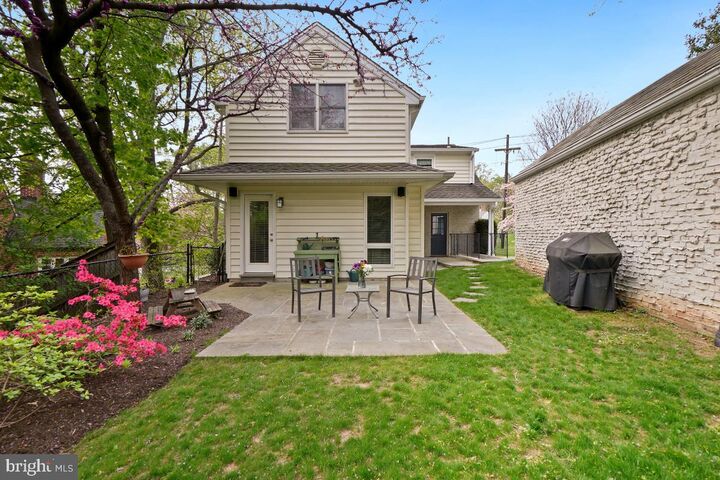 Property Photo:  3209 Cummings Lane  MD 20815 