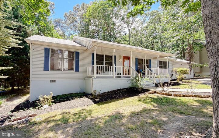 Property Photo:  11452 Long Bow Court  MD 20657 