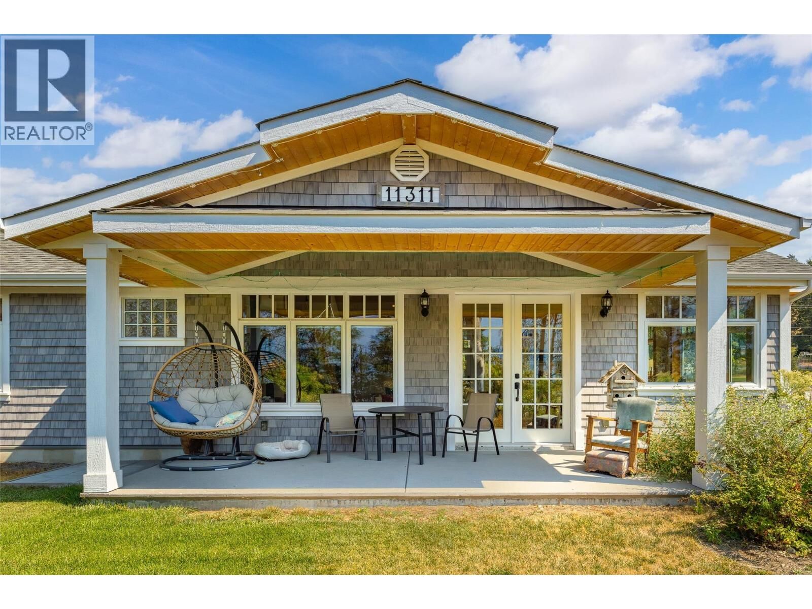 Property Photo:  11311 Okanagan Centre Road West  BC V4V 2J6 