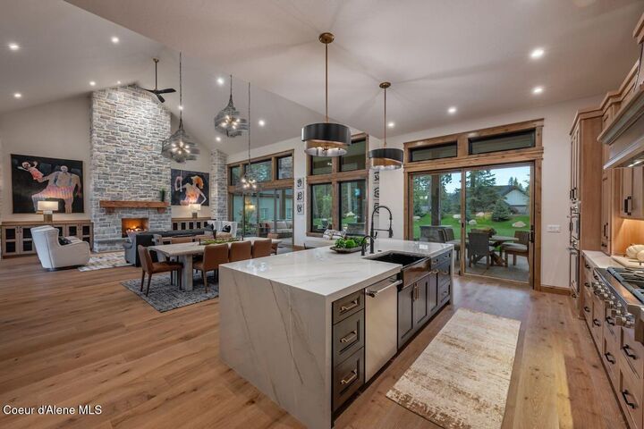 Property Photo:  L11b1 N Mountain View Rd  ID 83858 