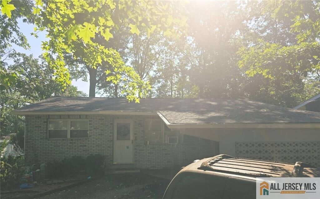 Property Photo: 30 Caswell Avenue NJ 08863