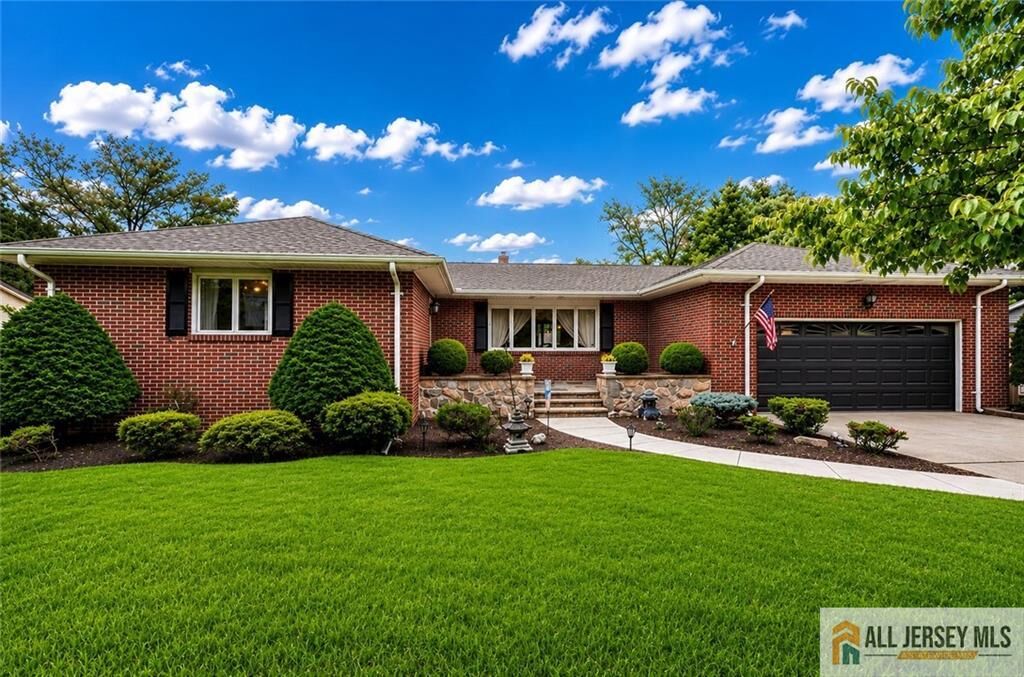 Property Photo:  158 Hardenburg Lane  NJ 08816 