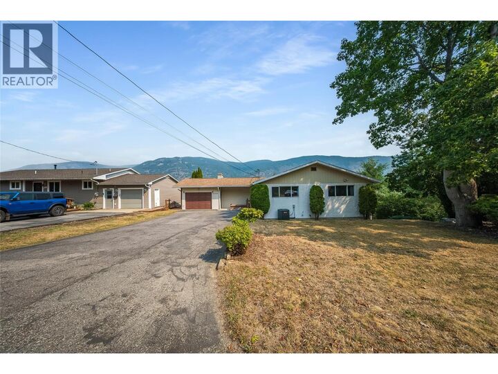 Property Photo:  3509 5th Avenue  BC V1N 2V8 