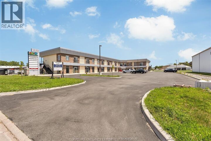 Property Photo:  15 Renaud Street 204  ON N9V 4A9 