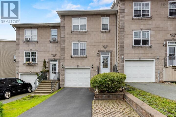 30 Brigadier Court — photo 1