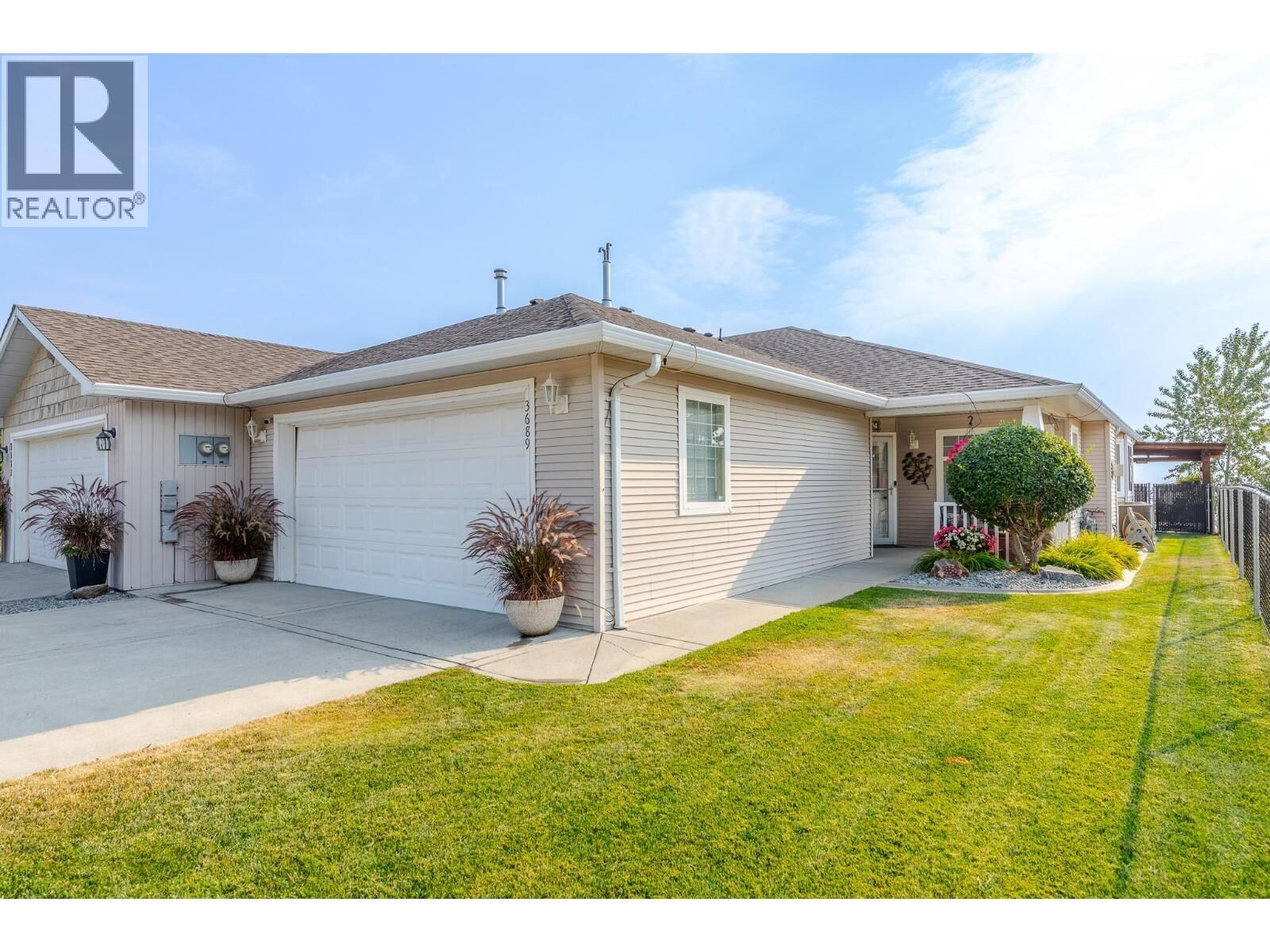 Property Photo: 3689 Morningside Drive BC V4T 2T8