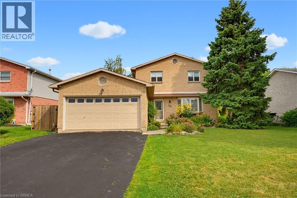 Property Photo:  46 Garden Crescent  ON N3L 3T4 