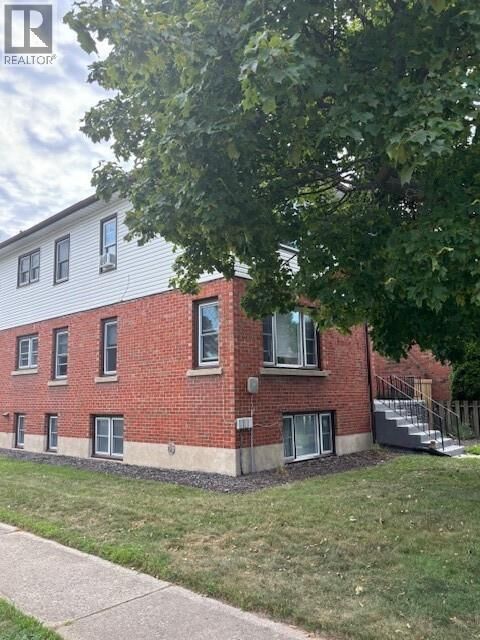 Property Photo:  377 Nelson Street  ON N7T 5J8 