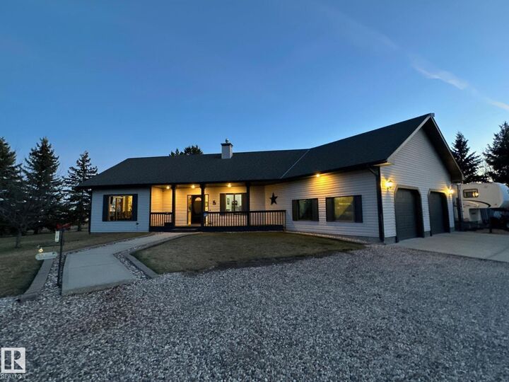 Property Photo: 27519 79 Av AB T7Z 1Y4