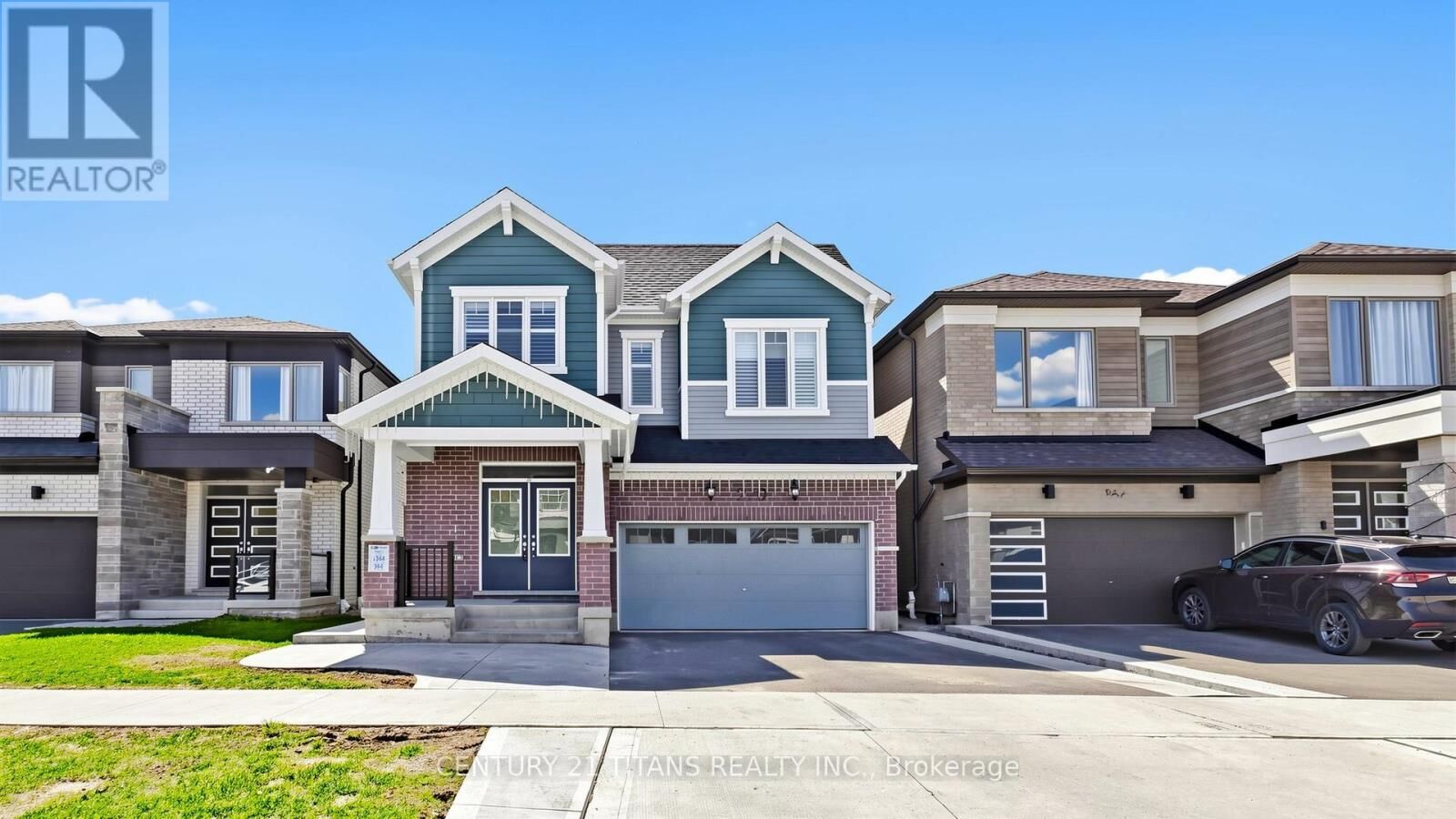 Property Photo: 270 Forestwalk Street Lower ON N2E 3Y2