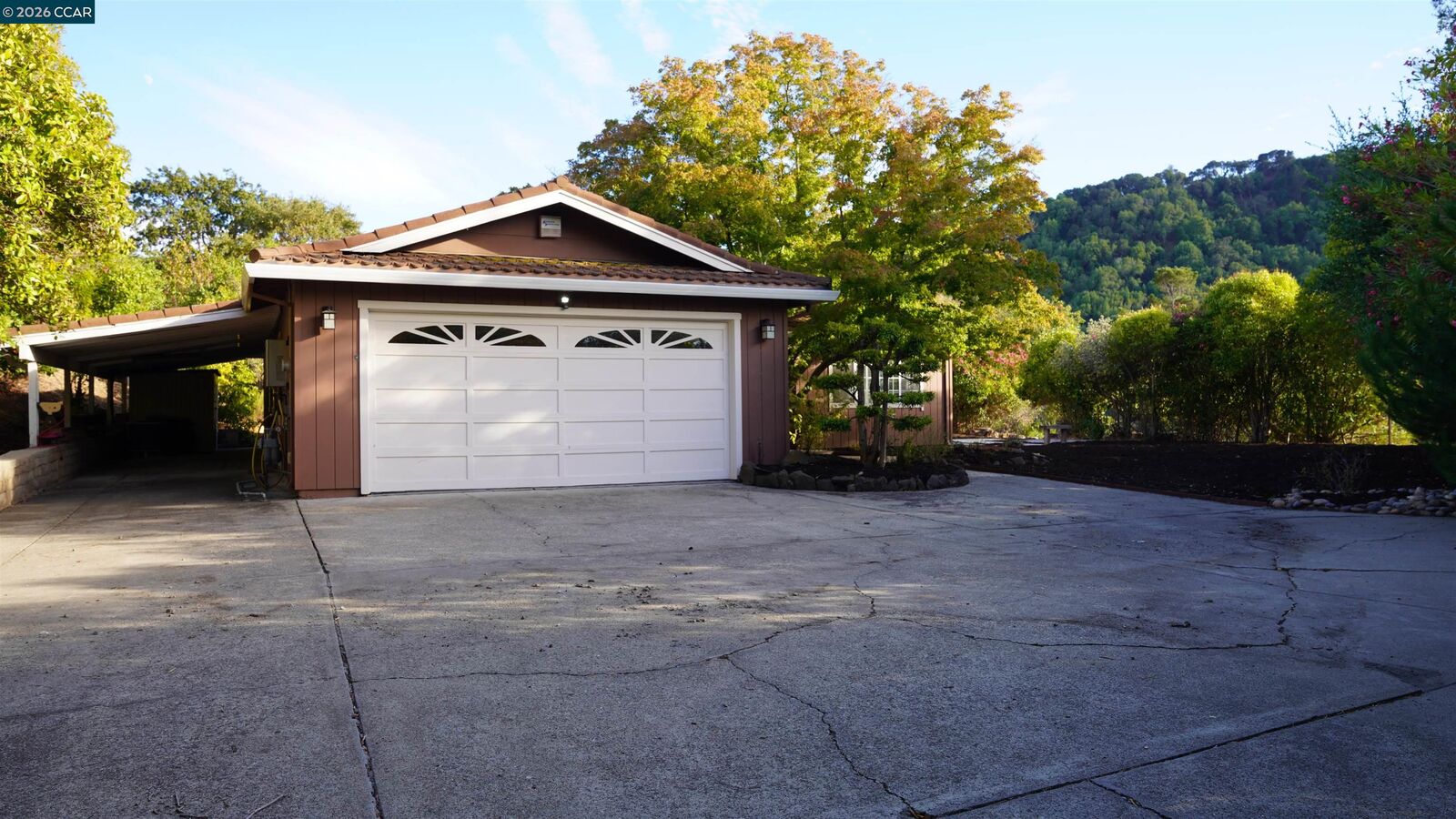 Property Photo:  2531 Moraga Dr  CA 94564 