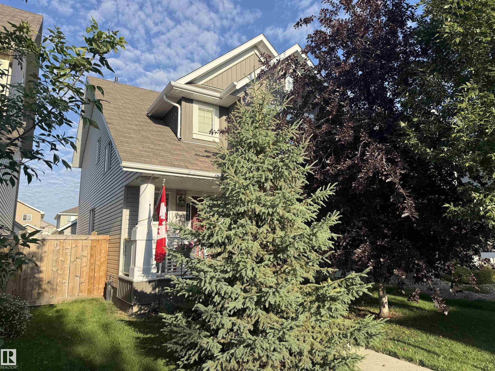 Property Photo: 7065 Cardinal Way SW AB T6W 1Z2