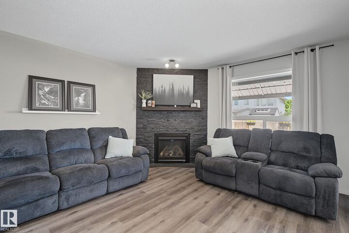 Property Photo: 172 Galloway Wynd AB T8L 0B9