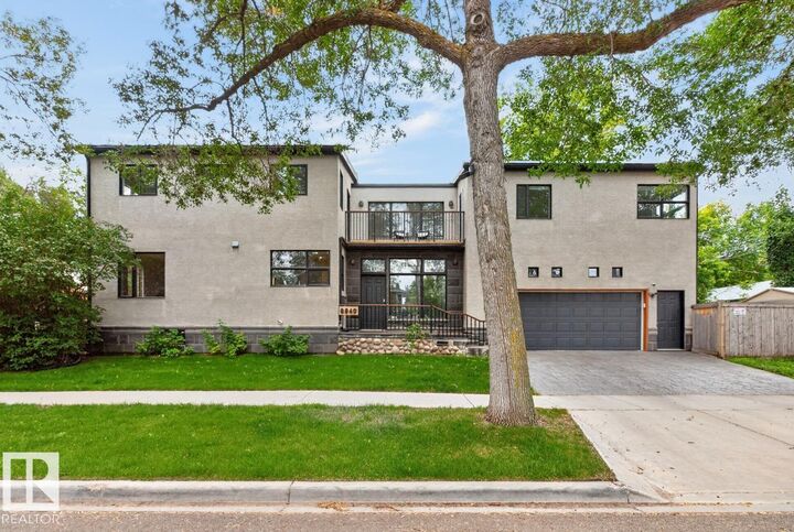 Property Photo:  8860 93 Street NW  AB T6C 3T1 