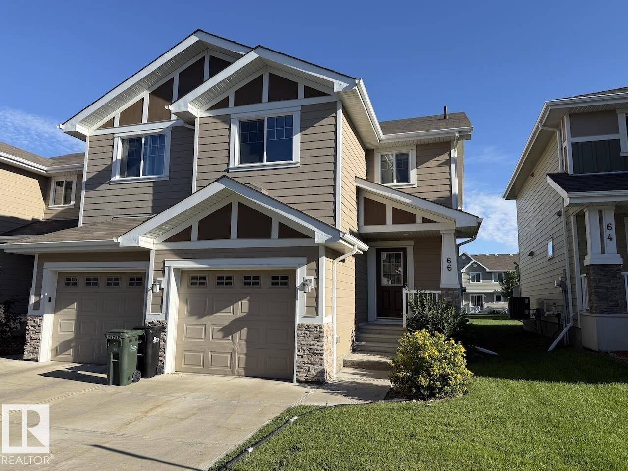 Property Photo: 219 Charlotte Way 66 AB T8H 0T3