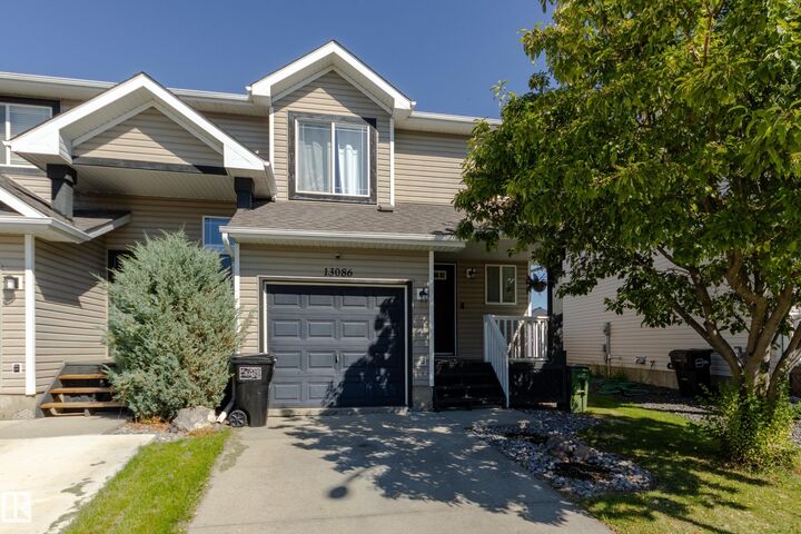 Property Photo:  13086 162A Avenue NW  AB T6V 1W1 