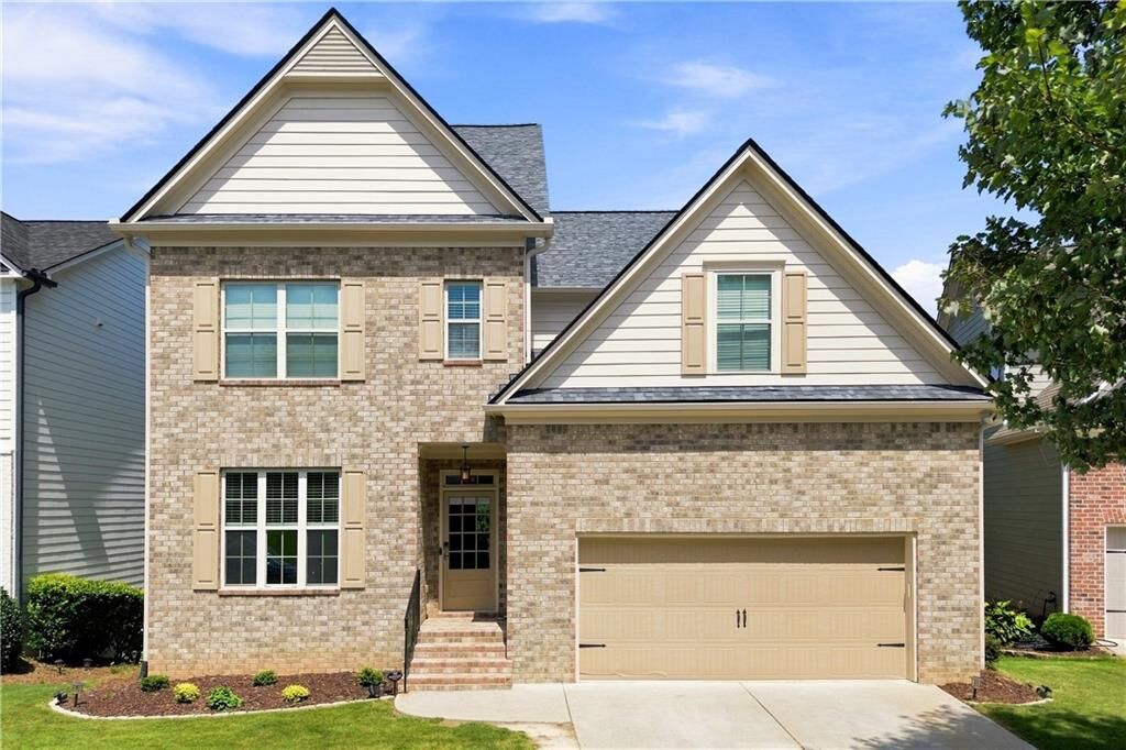 Property Photo:  232 South Village Square  GA 30115 