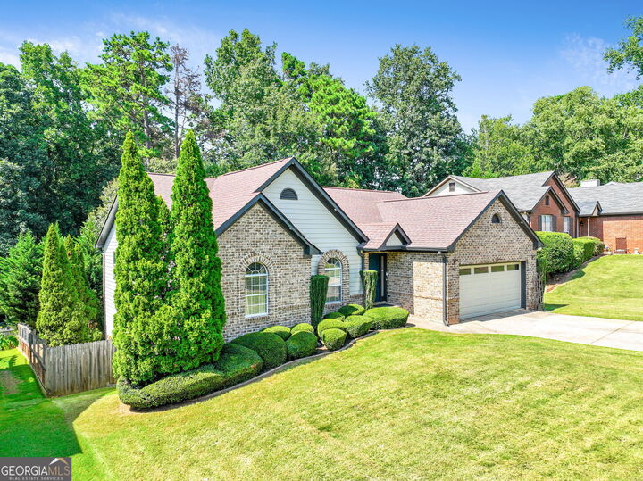 Property Photo: 2744 Sterling Drive NW GA 30043