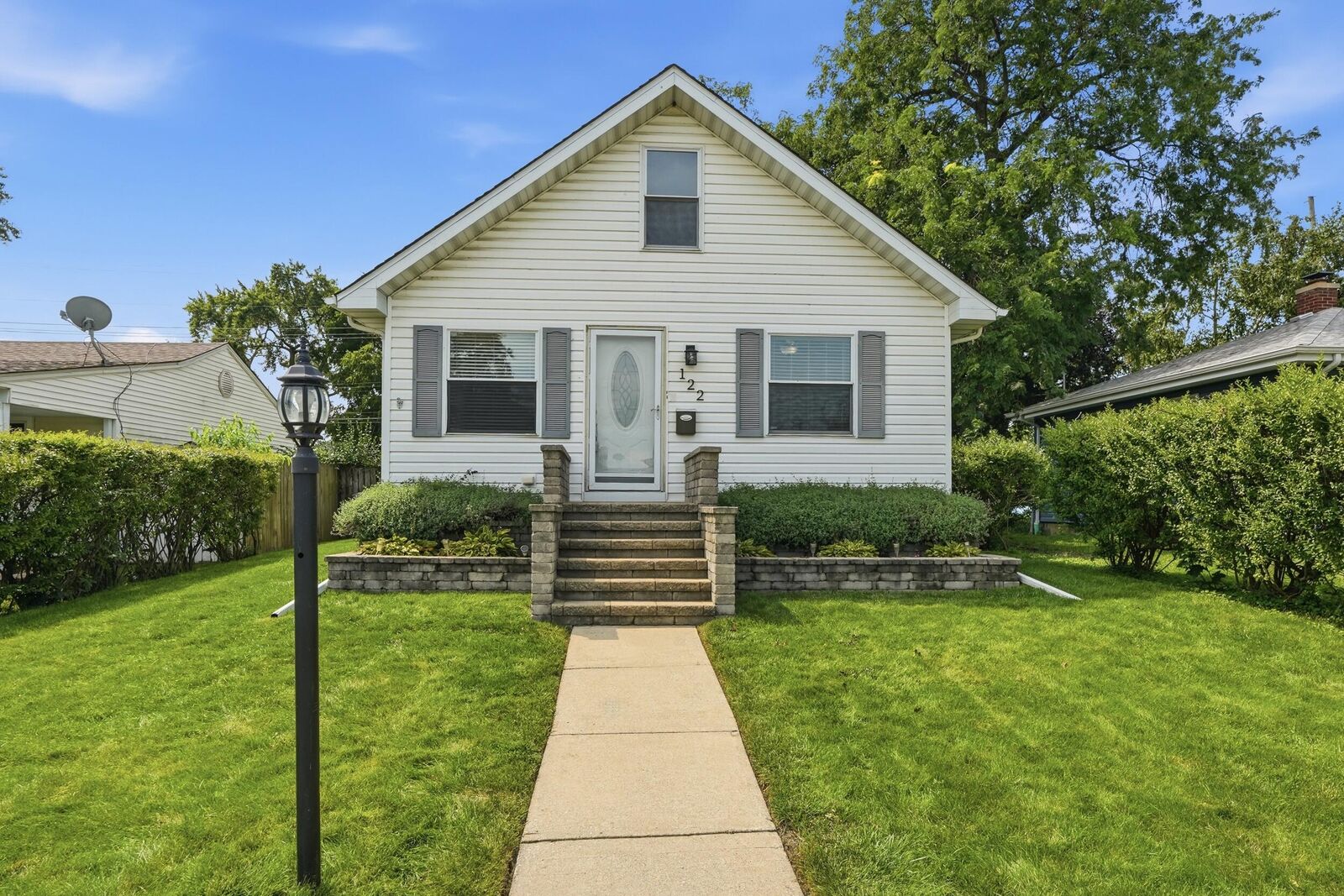 Property Photo:  122 N Connecticut Street  IN 46342 