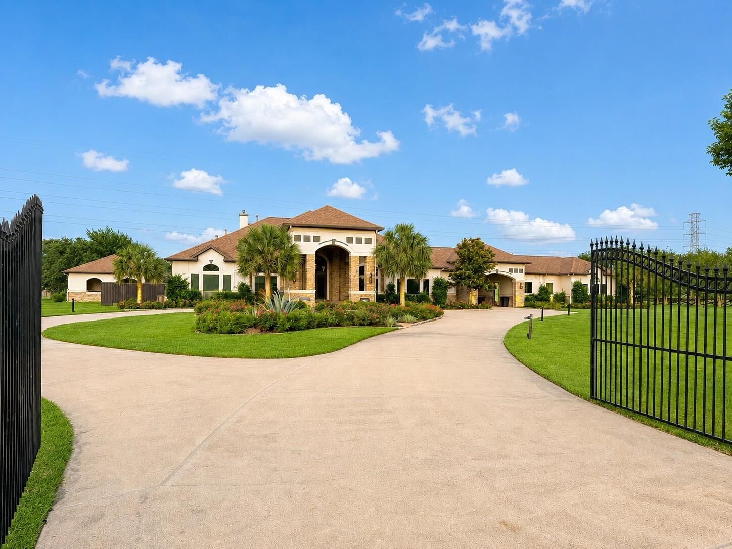 Property Photo: 6810 Anthonia Lane TX 77406