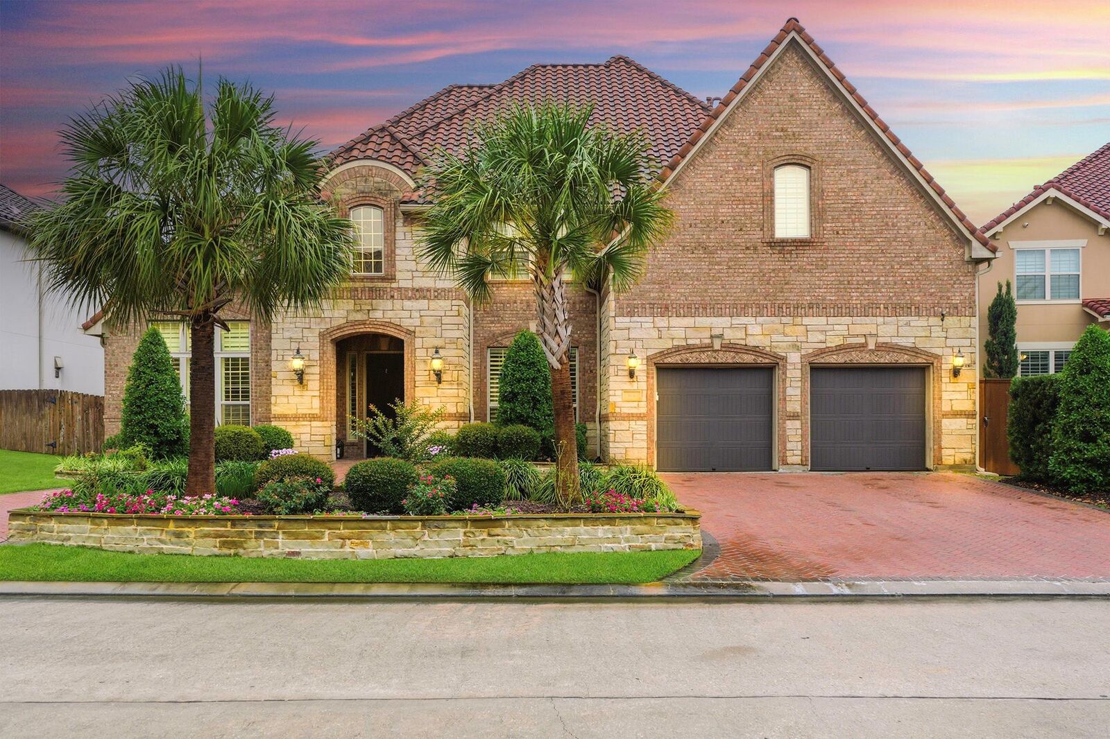 Property Photo: 9606 Stonecross Bend Drive TX 77070